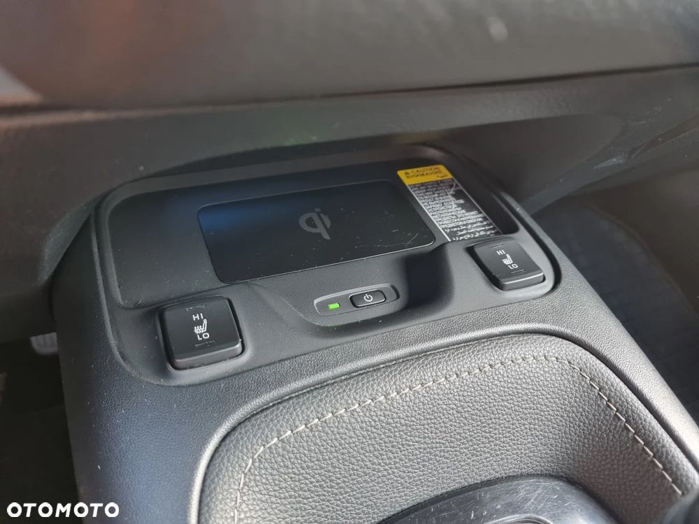 Suzuki Swace 1.8 Hybrid Premium Plus CVT - 14