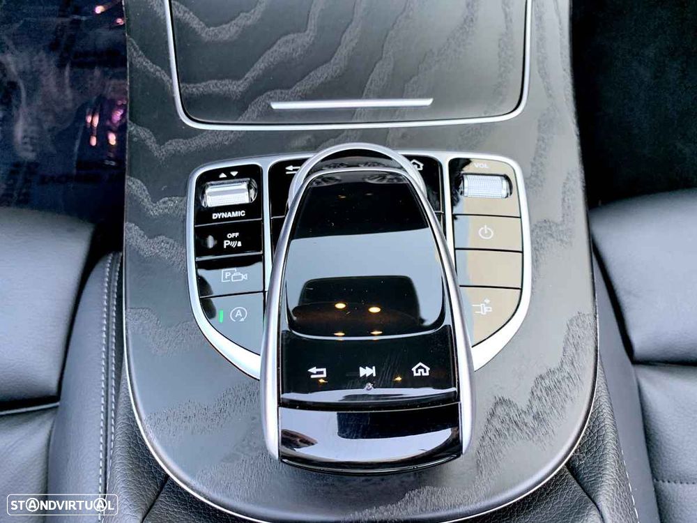 Mercedes-Benz E 300 9G-TRONIC AMG Line - 20