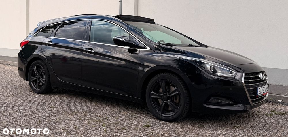 Hyundai i40 Kombi 2.0 Premium - 32