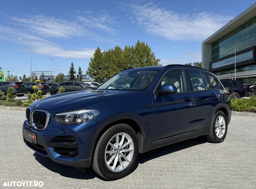 BMW X3 xDrive30e AT PHEV - 8