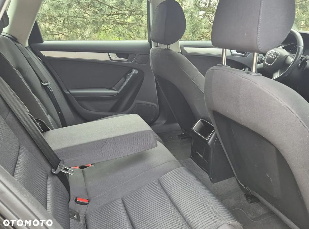 Audi A4 Avant 1.8 TFSI Attraction - 30