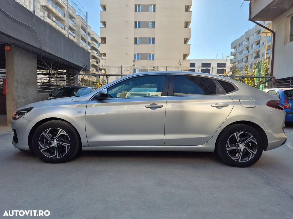 Hyundai i30 Fastback 1.5 T-GDI MHEV 160CP 7DCT Highway - 5