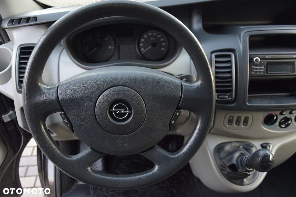 Opel vivaro - 14
