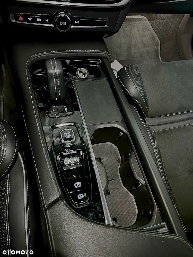 Volvo S90 B5 D AWD R-Design - 20