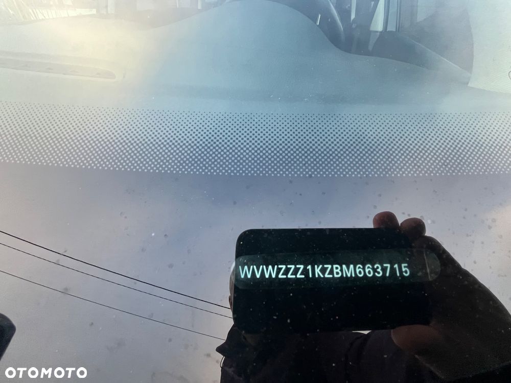 Volkswagen Golf 1.6 TDI Highline - 13