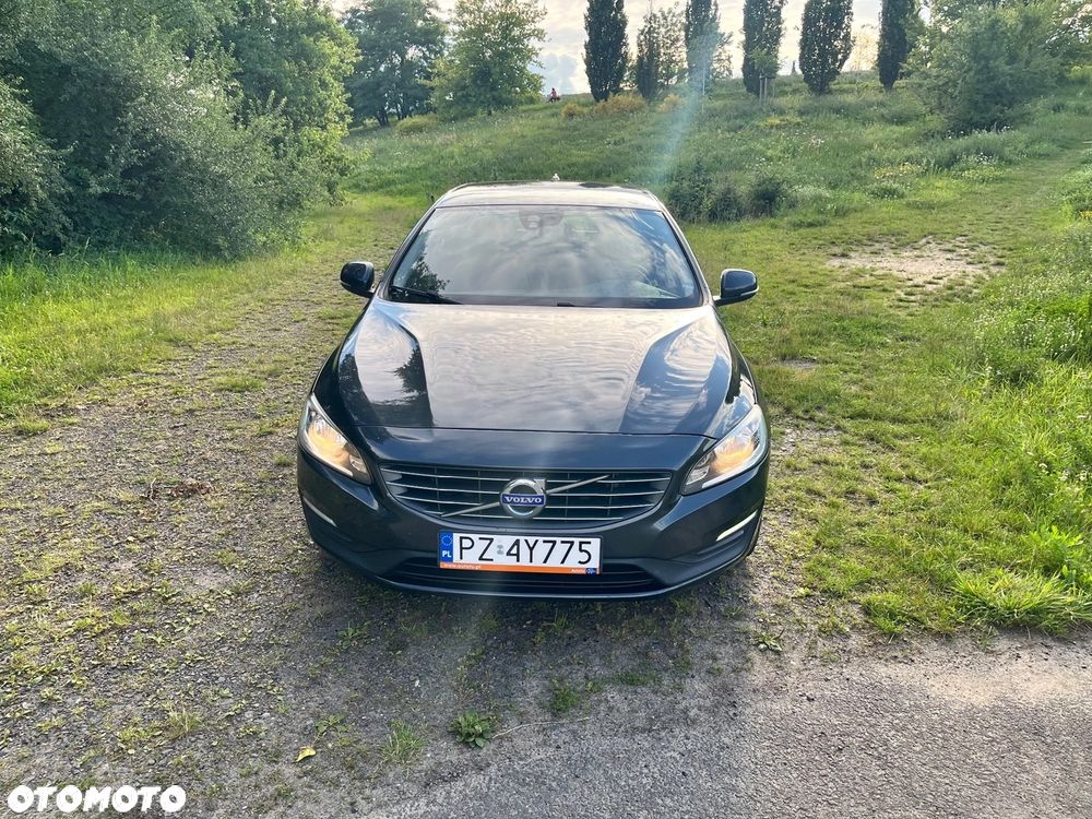 Volvo V60 D3 Drive-E Dynamic Edition (Momentum) - 9