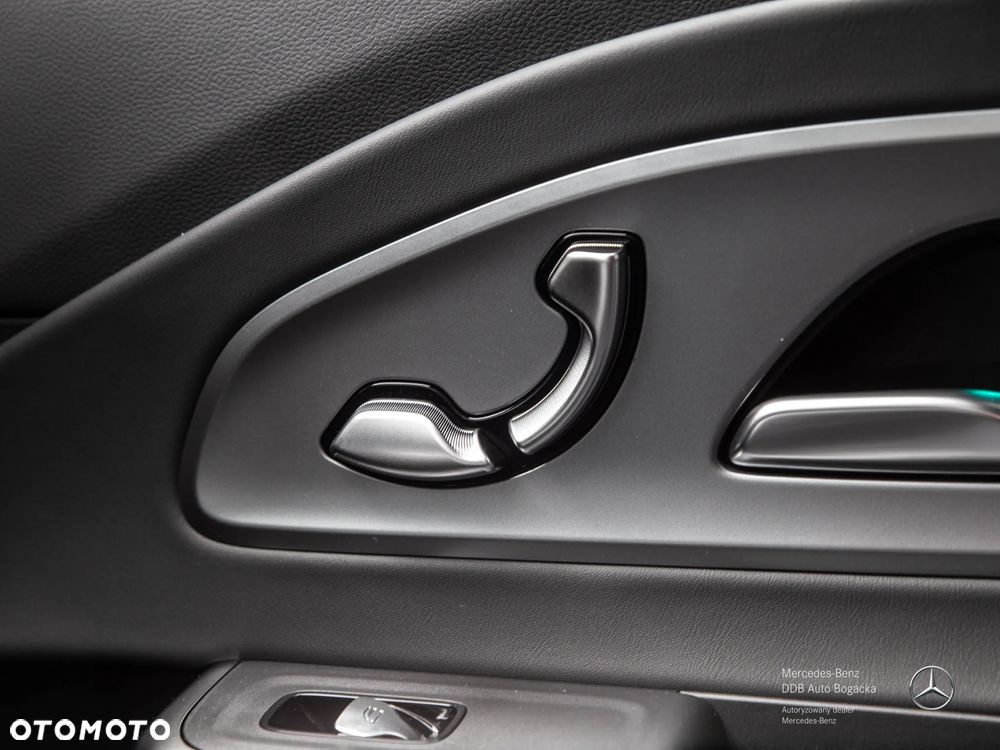Mercedes-Benz CLA 200 mHEV 8G-DCT - 9