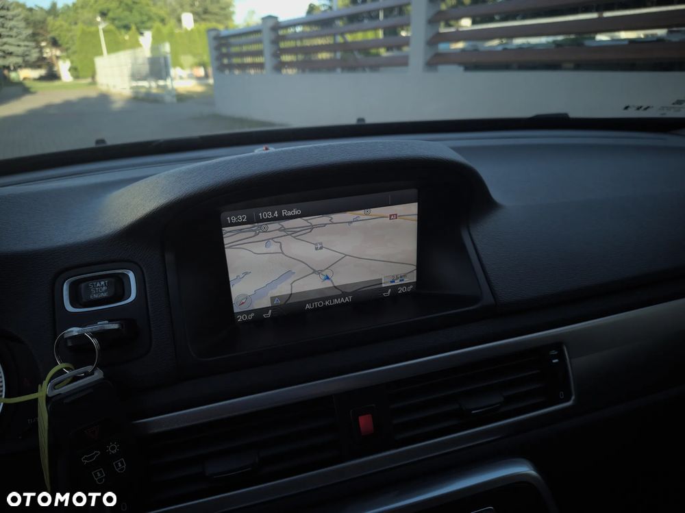 Volvo V70 D4 Summum - 22