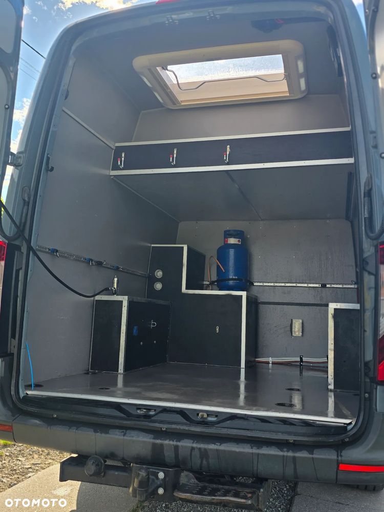 Mercedes-Benz Sprinter  319 - 10