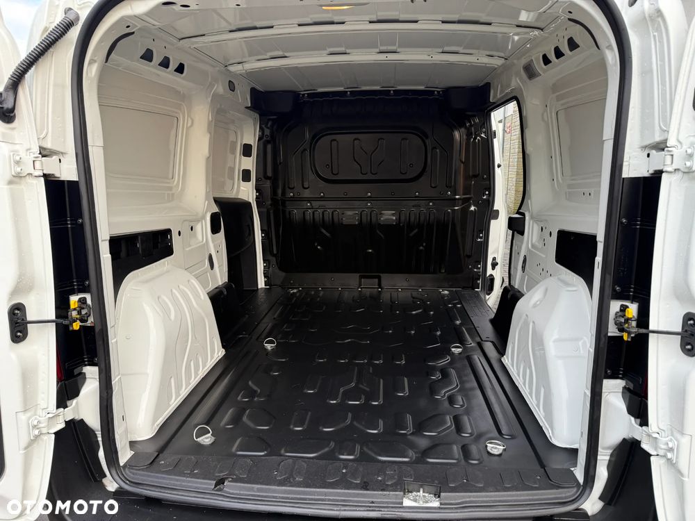 Fiat Doblo Furgon Max 95 Km Euro 6 - 10