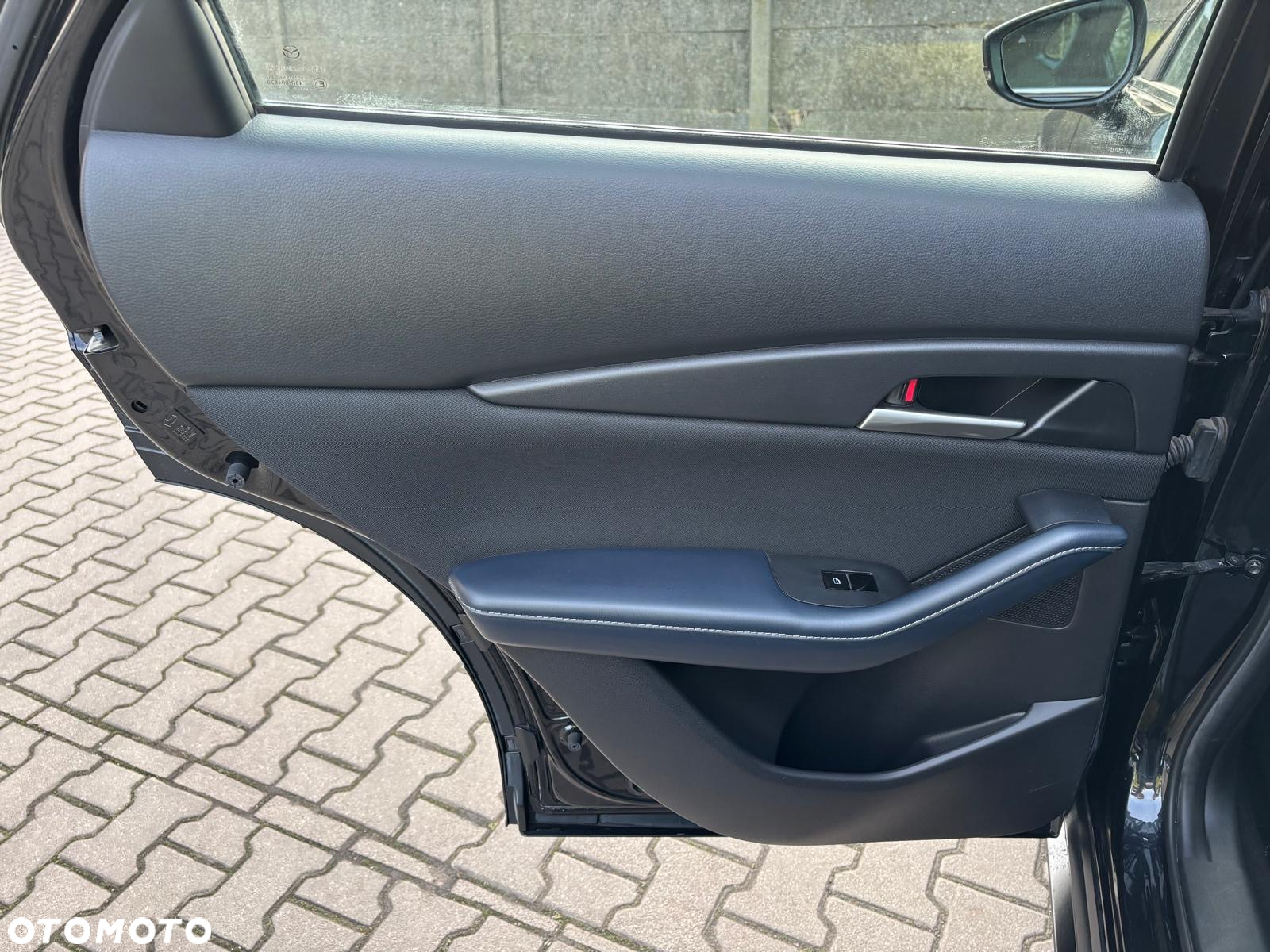 Mazda CX-30 - 23