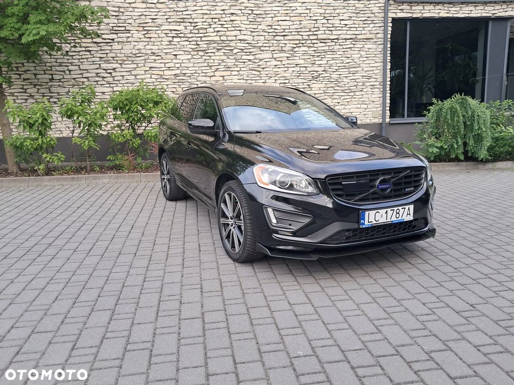 Volvo XC 60 T6 AWD R-Design Summum - 2