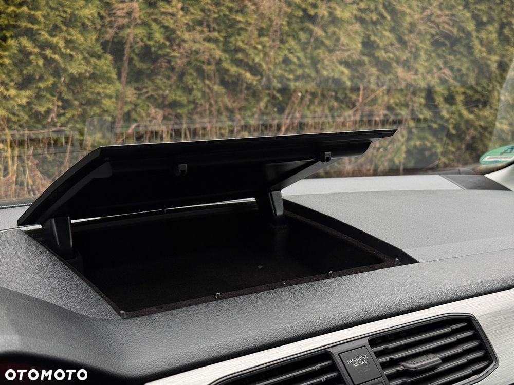 Volkswagen Caddy 1.4 (7-Si.) DSG Maxi Highline - 29