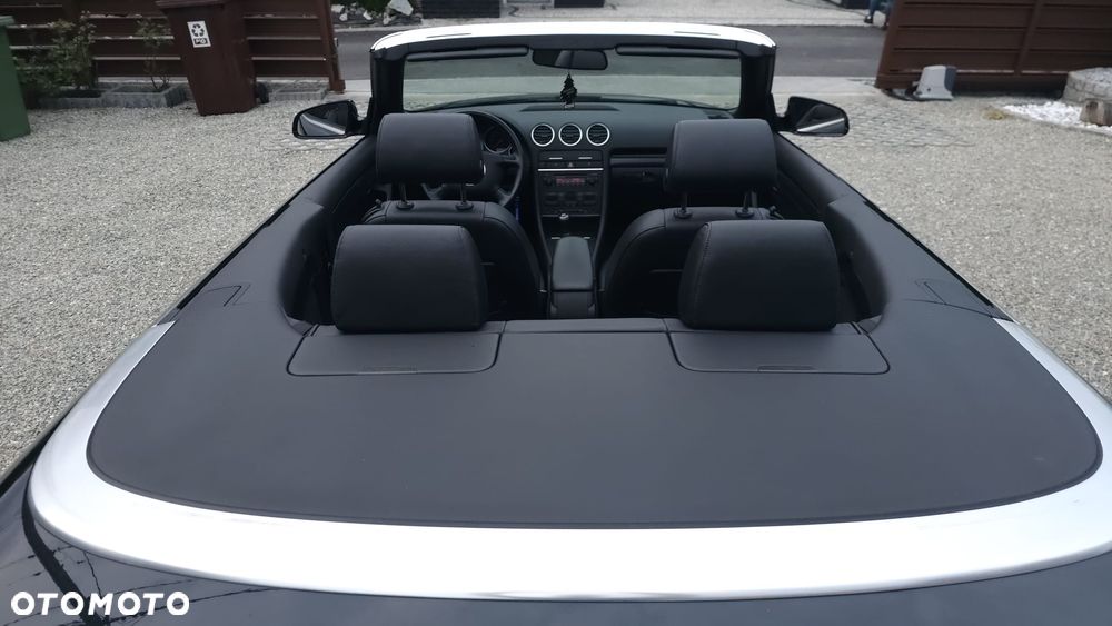 Audi A4 Cabrio 2.4 - 20