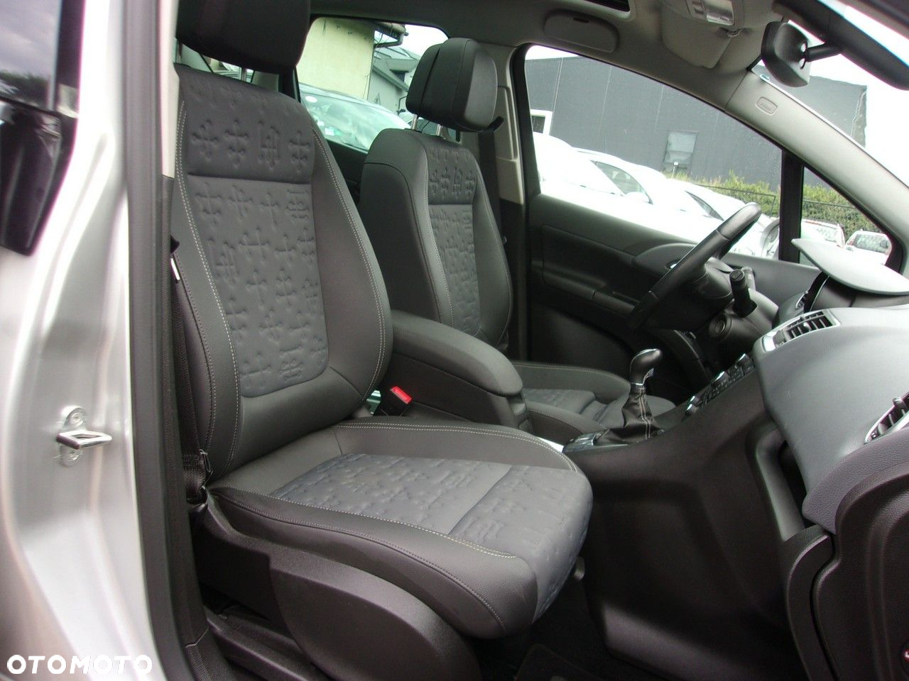 Opel Meriva 1.4 T Cosmo - 25