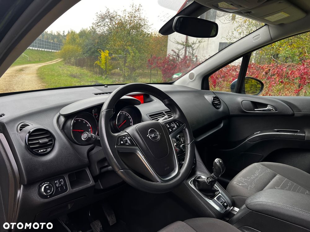 Opel Meriva 2012