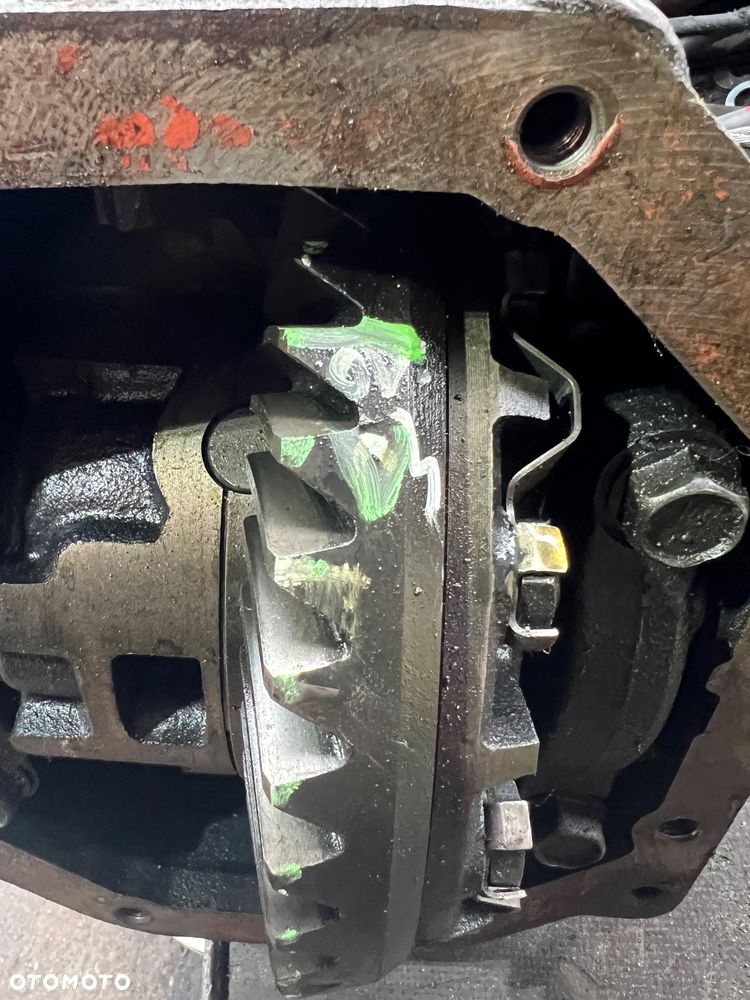 Most tylny lsd Toyota hiace 41:10 4.1 - 3