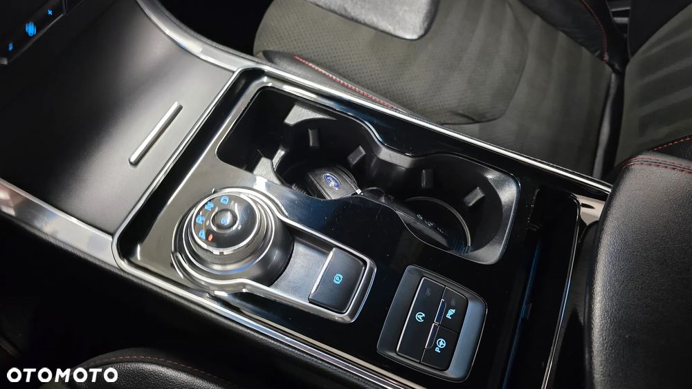 Ford Edge 2.0 EcoBlue Twin-Turbo 4WD ST-Line - 17