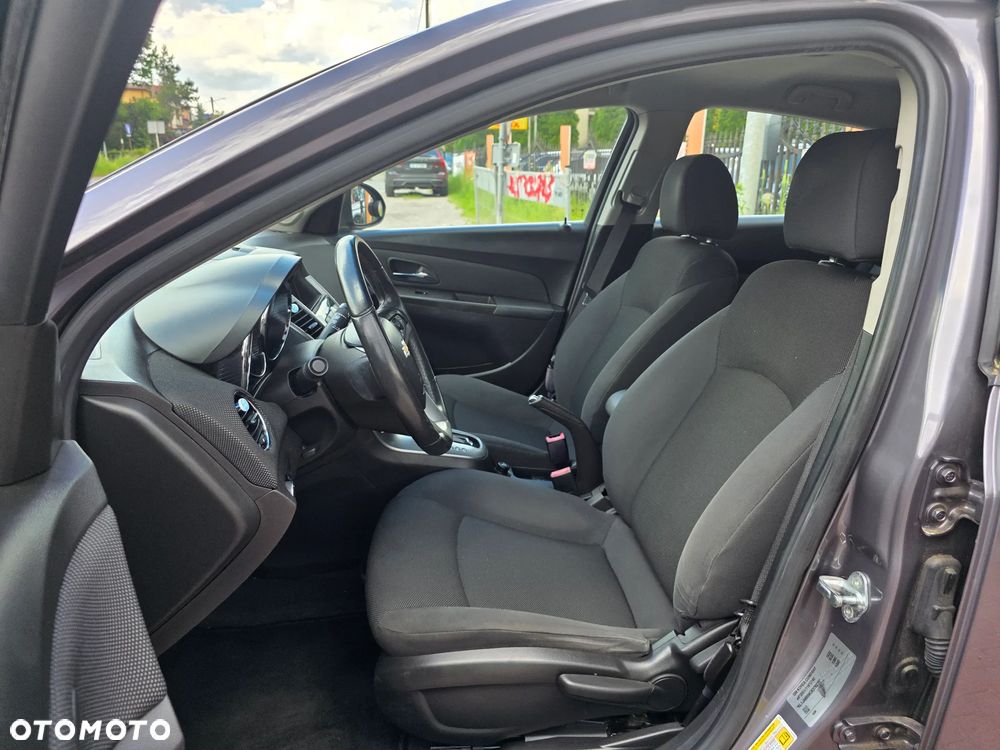 Chevrolet Cruze 1.8 Automatik LTZ - 12
