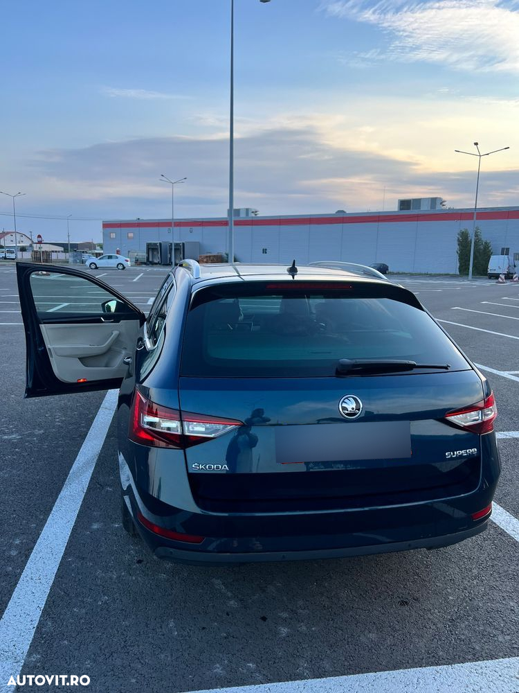 Skoda Superb 2.0 TDI DSG L&K - 2