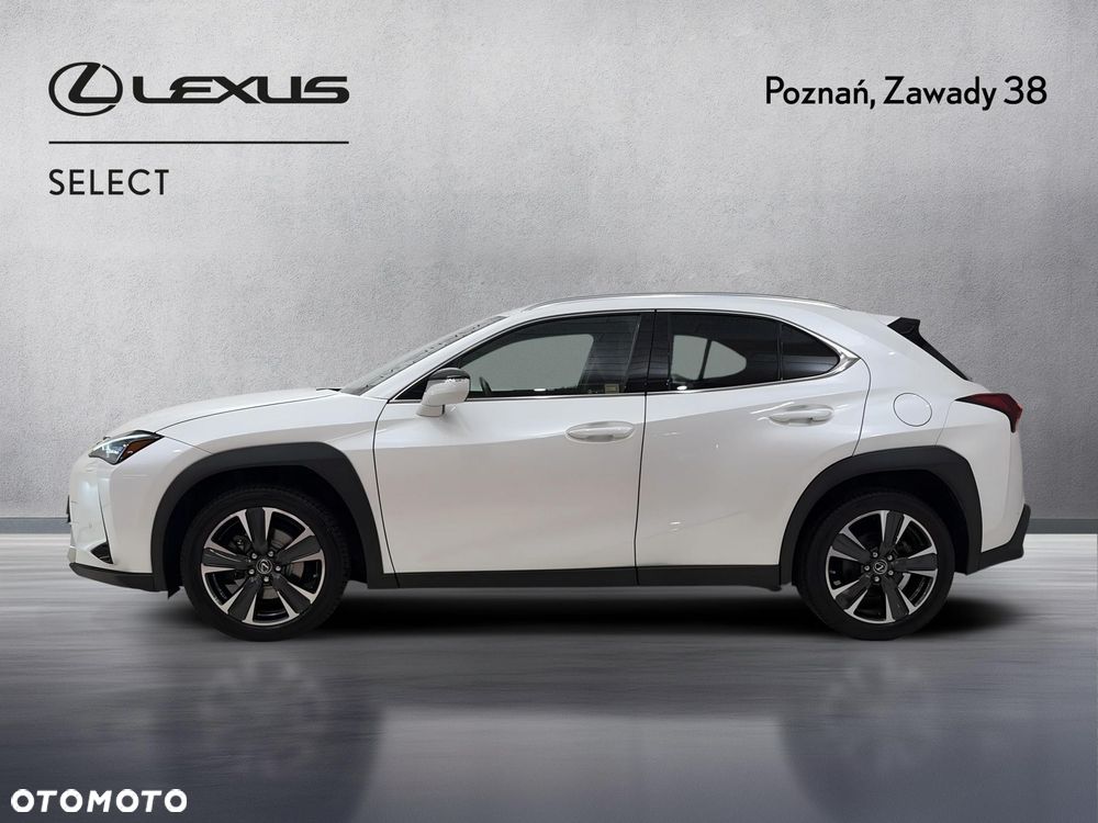 Lexus UX - 5