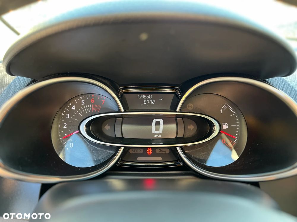 Renault Clio 0.9 TCe Limited - 15