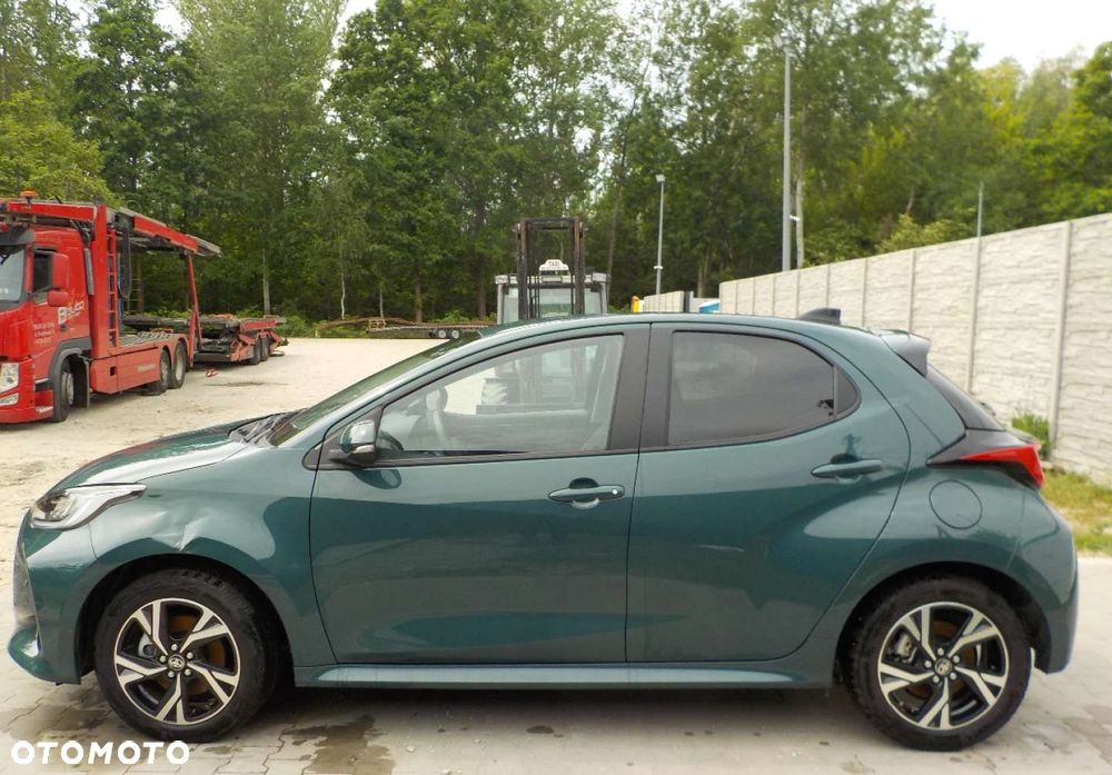 Toyota Yaris - 7