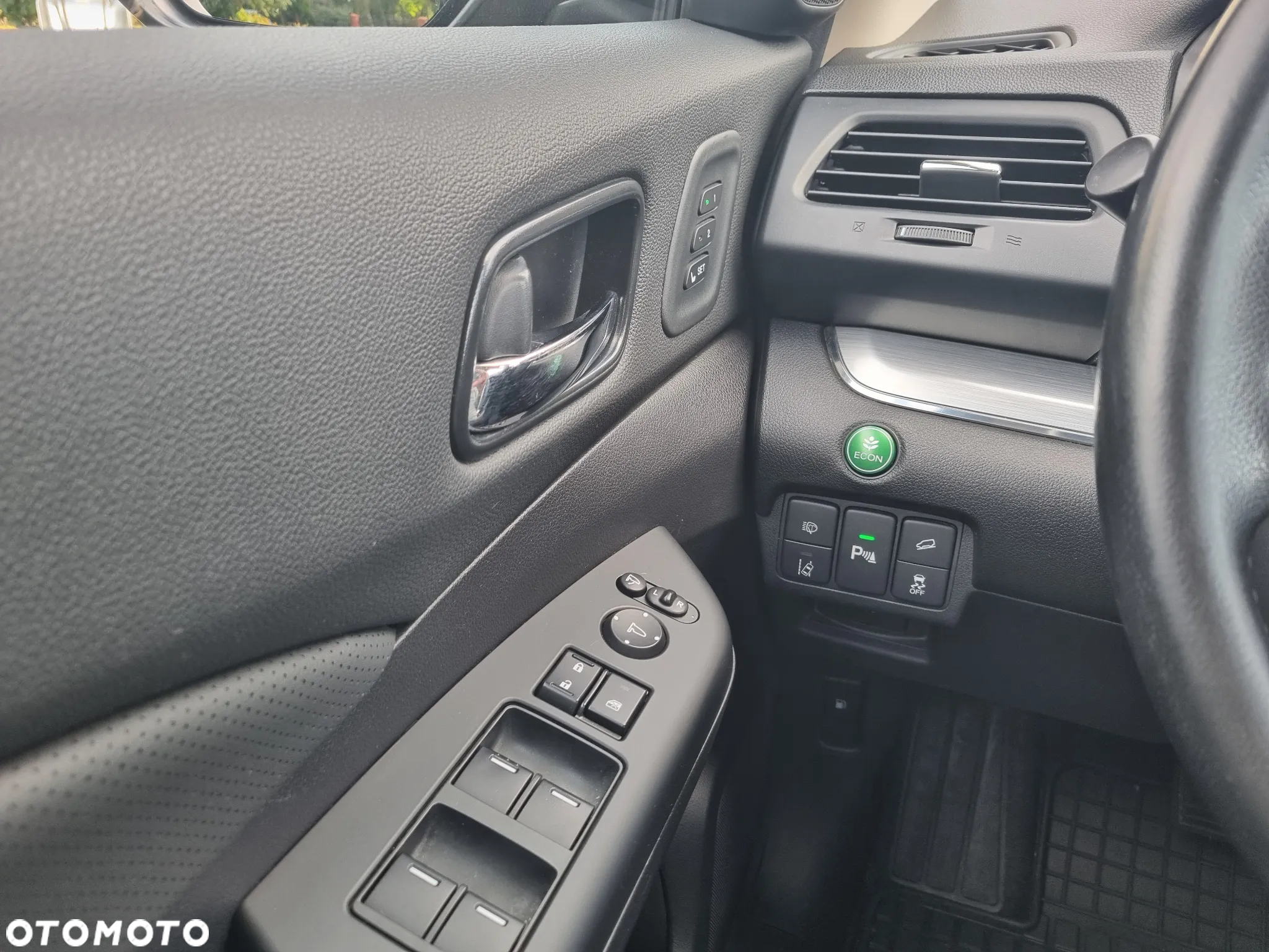 Honda CR-V 2.0 Executive (Sensing Pack / Connect+) - 6