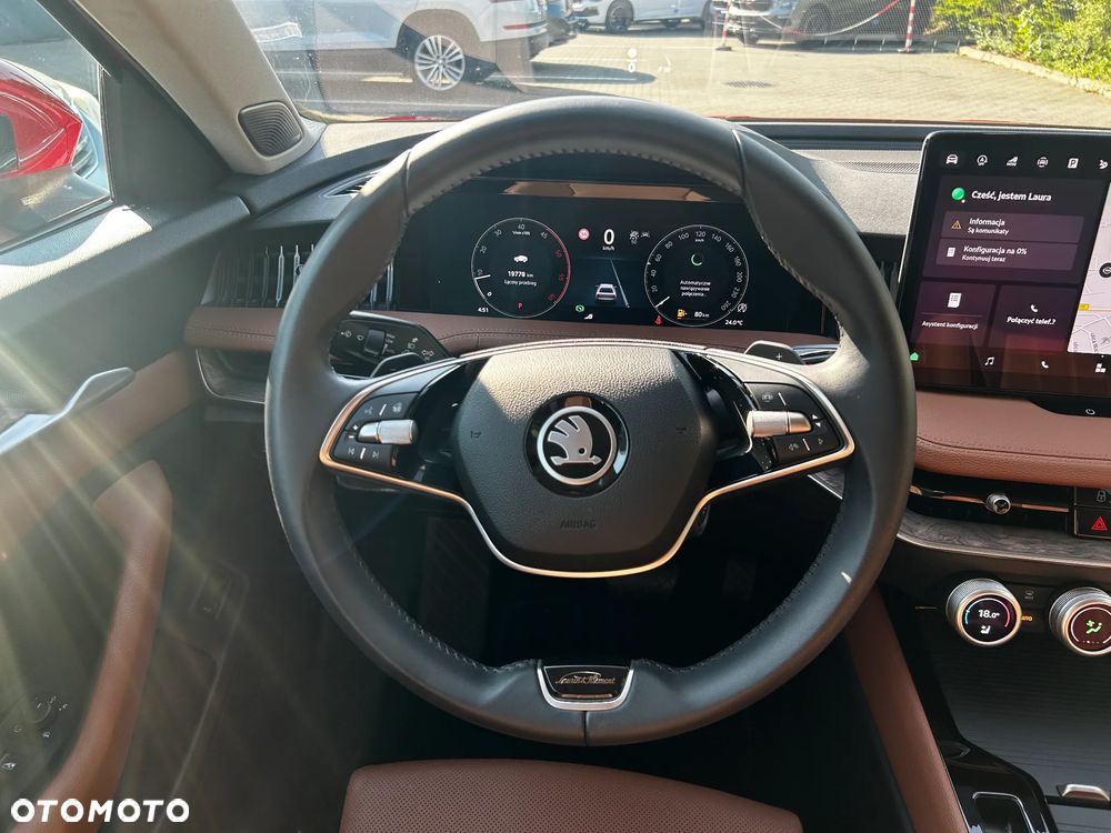 Skoda Superb 2.0 TDI SCR 4x4 L&K DSG - 33