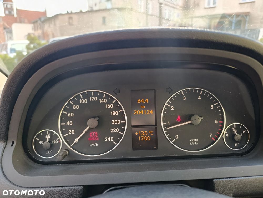 Mercedes-Benz Klasa A 160 BlueEFFICIENCY Elegance - 7