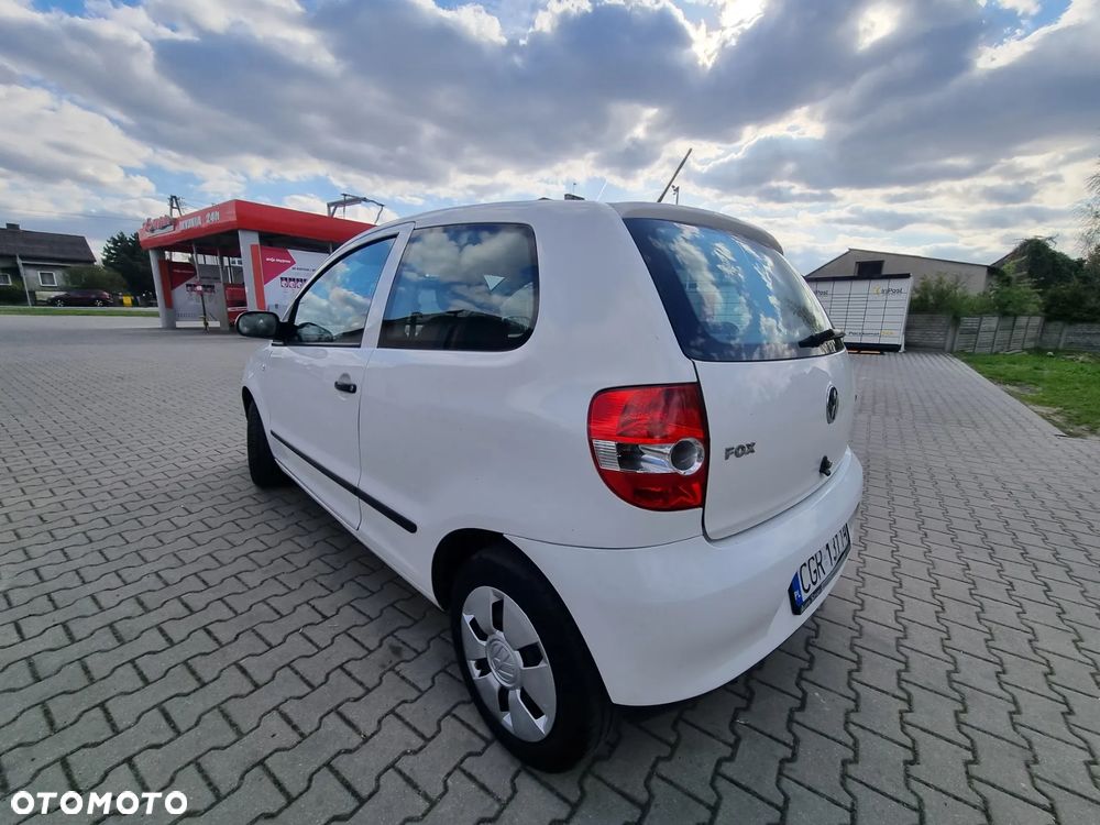 Volkswagen Fox - 5