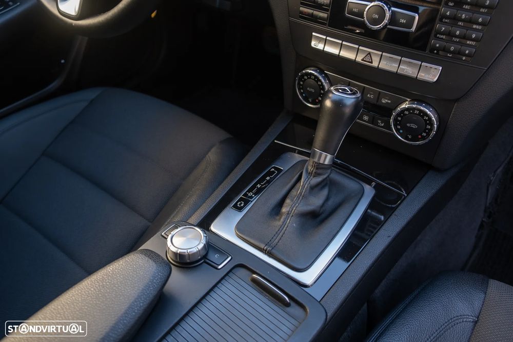 Mercedes-Benz C 220 - 54