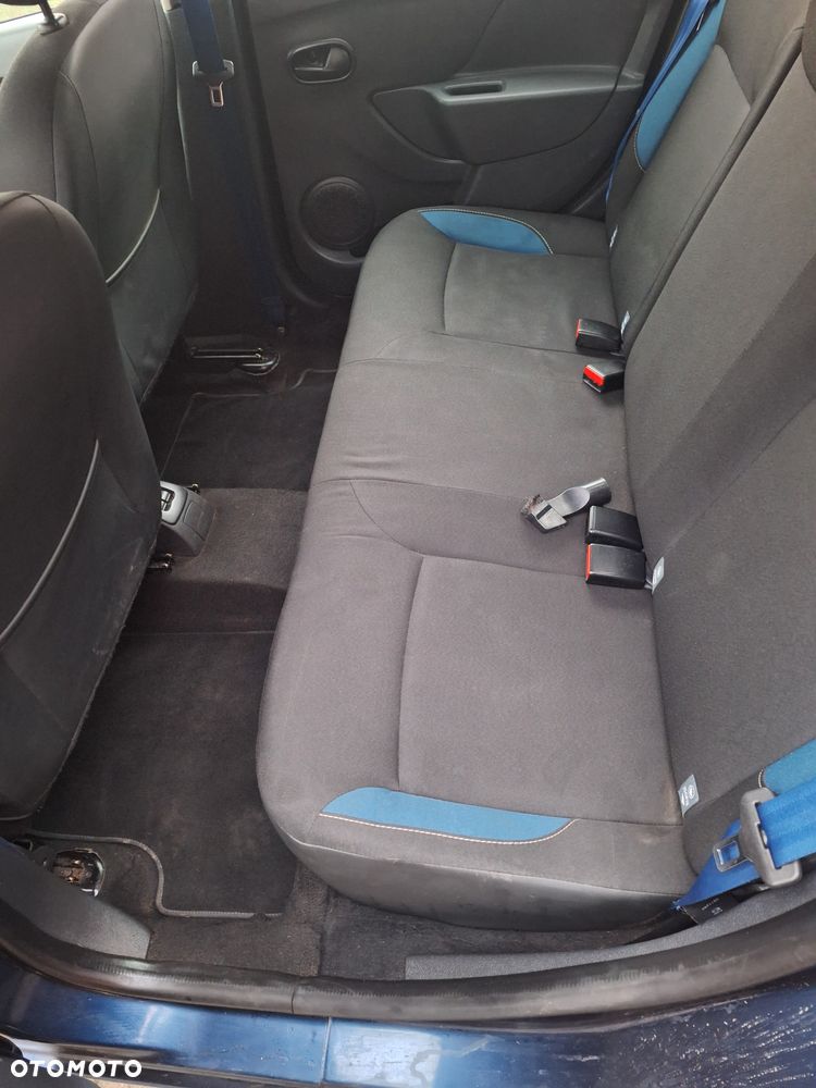 Dacia Logan 1.2 16V Laureate - 10