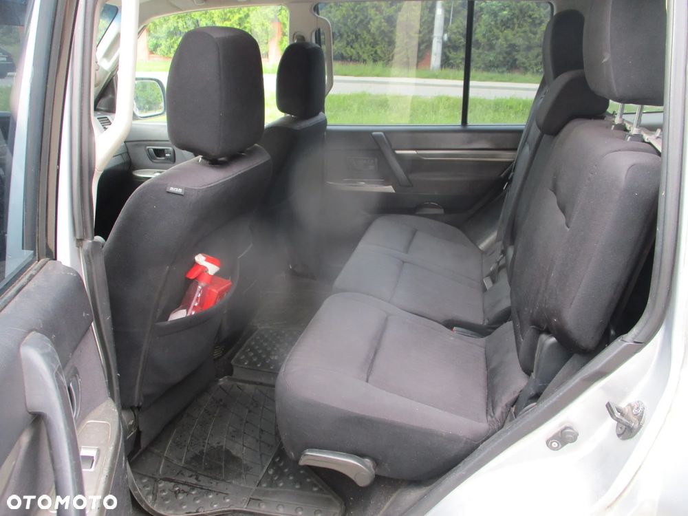 Mitsubishi Pajero 3.2 DID Invite - 24