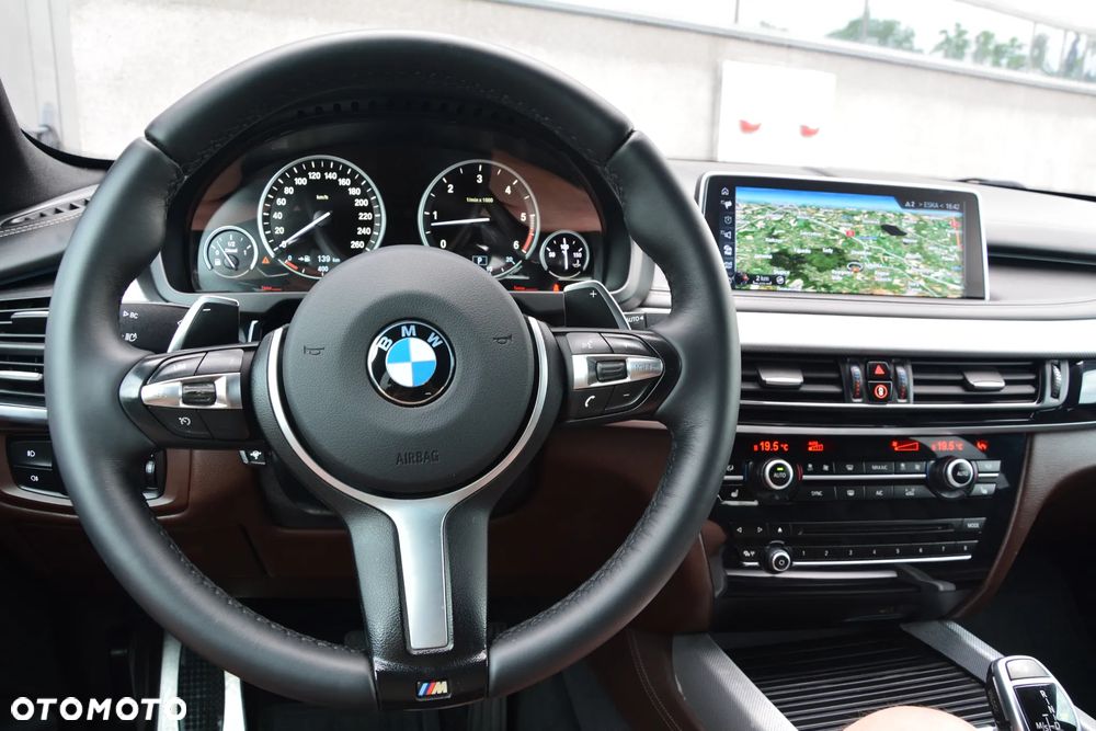 BMW X5 xDrive30d - 23