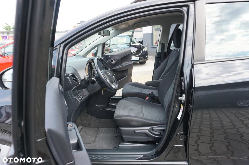 Toyota Verso S 1.33 VVT-i - 19