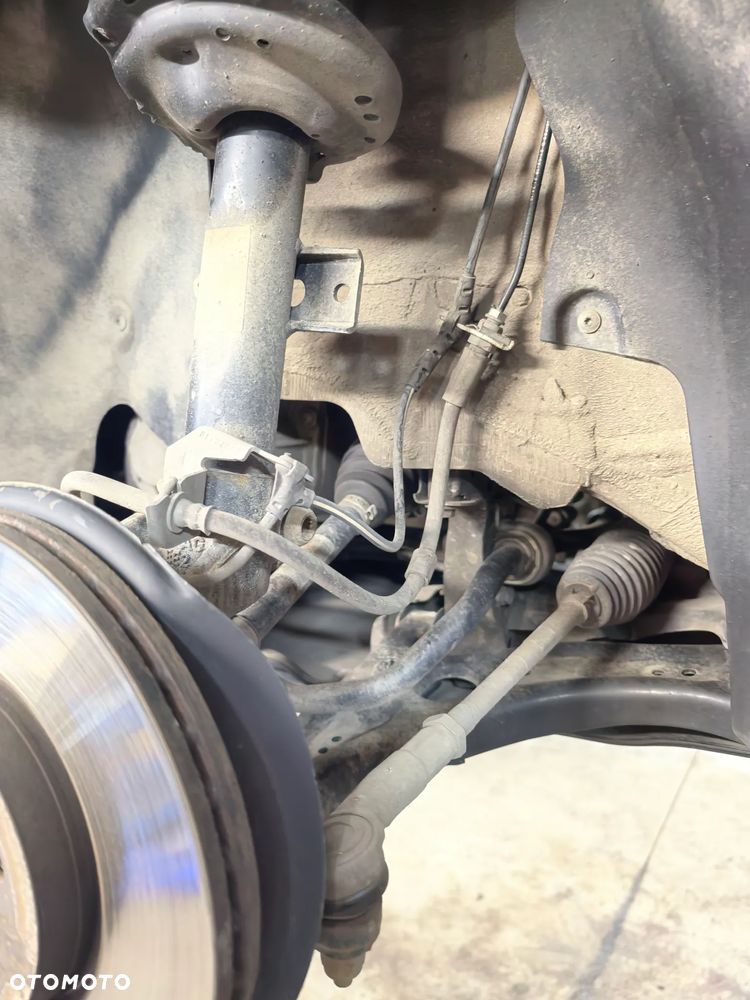 Volkswagen Touran 2.0 TDI Highline - 6