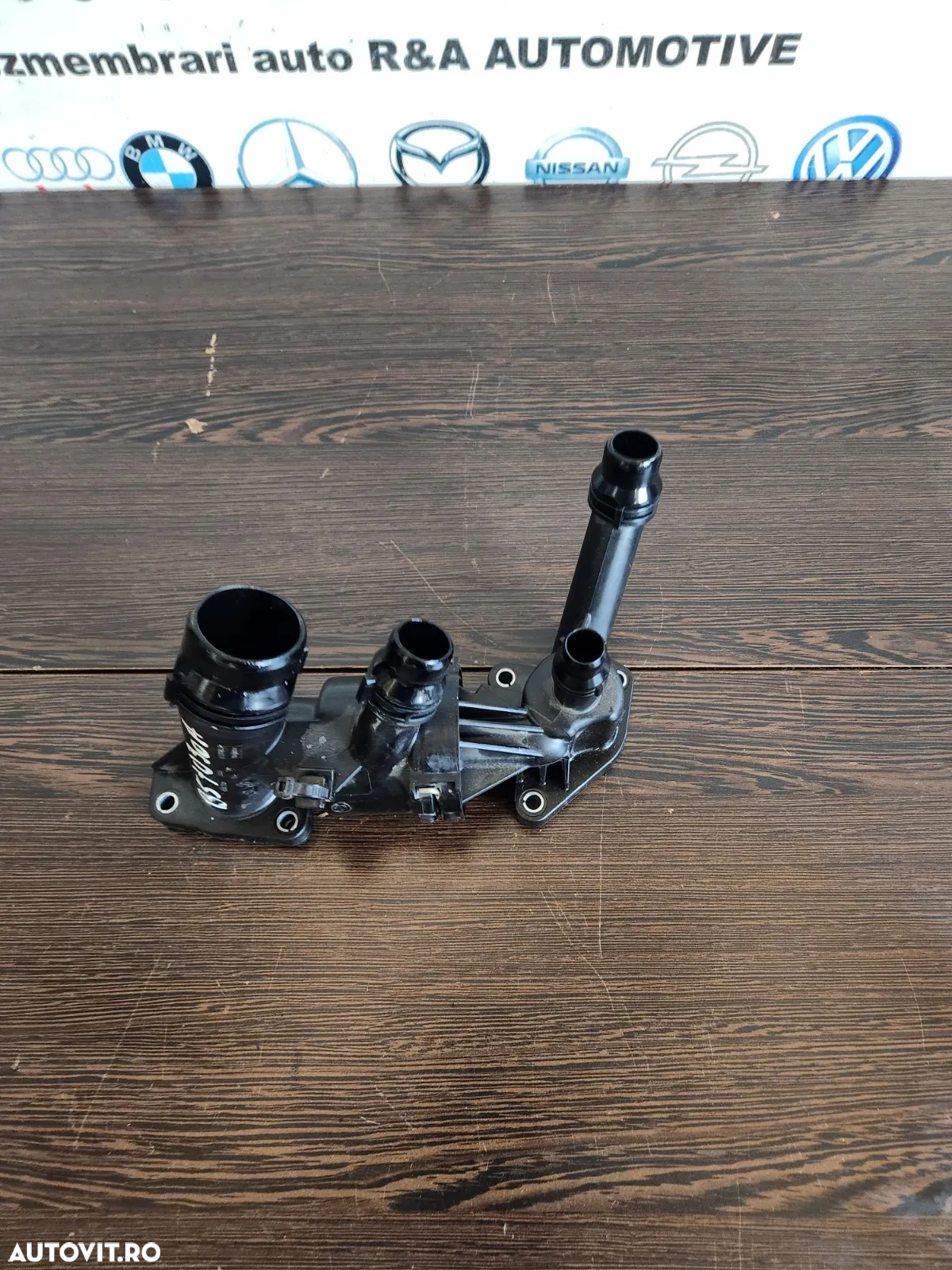 Carcasa Corp Termostat Bmw G11 G12 G30 G31 G32 X3 X4 X5 X6 X7 G01 G02 G05 G06 G07 F10 F11 F01 Etc. - 4