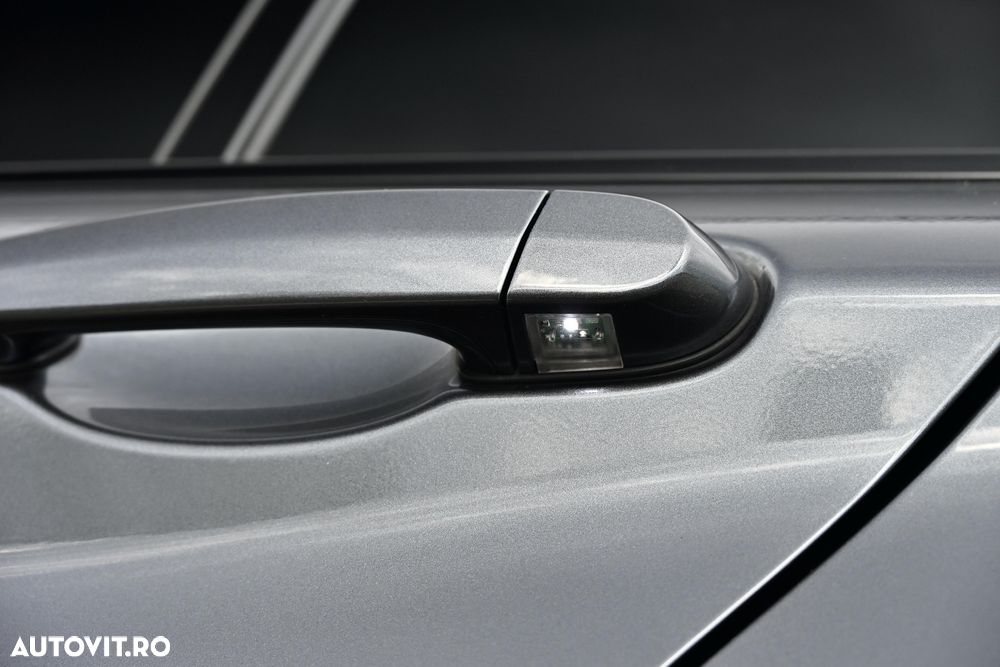 BMW Seria 1 120d xDrive Sport-Aut. M Sport - 12