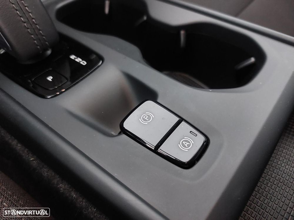 Volvo XC 40 1.5 T4 PHEV Inscription Expression - 29