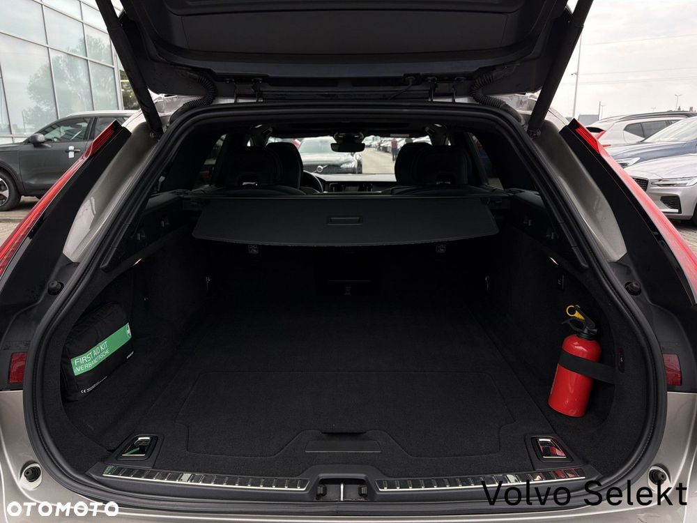 Volvo V90 - 29