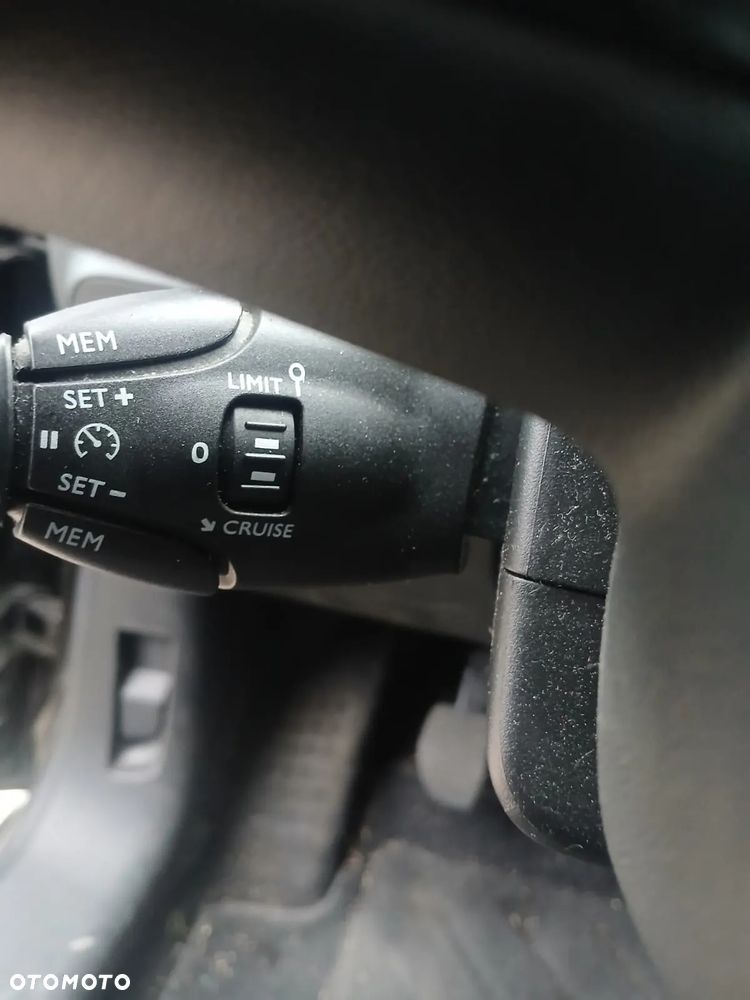 Citroën C3 1.2 PureTech Feel - 17