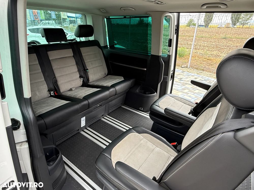 Volkswagen Multivan - 15