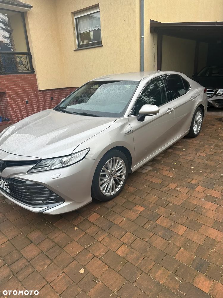 Toyota Camry 2.5 Hybrid Prestige CVT - 3