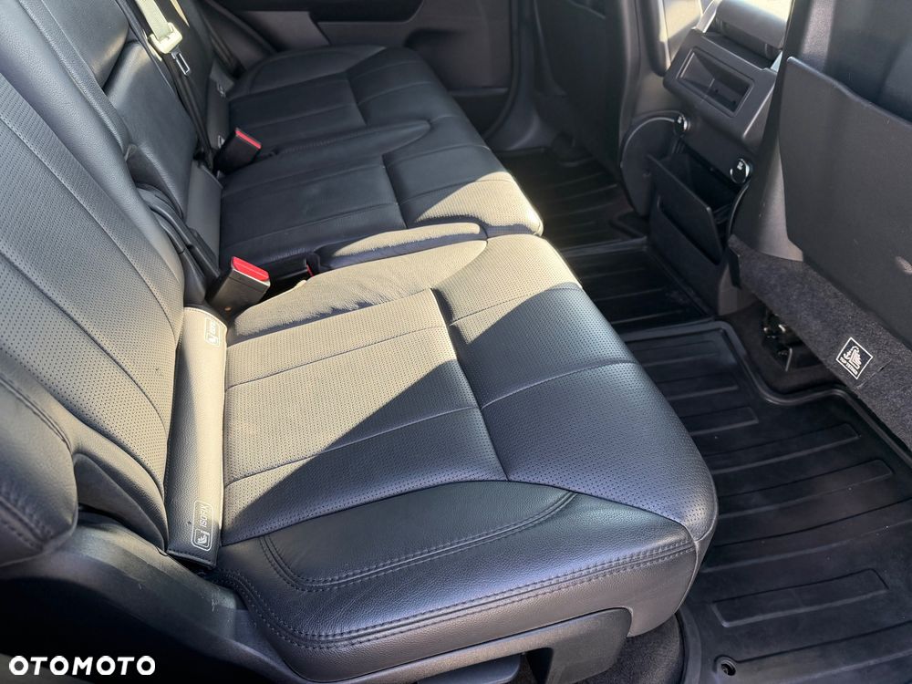 Land Rover Discovery 3.0 TD6 HSE - 28