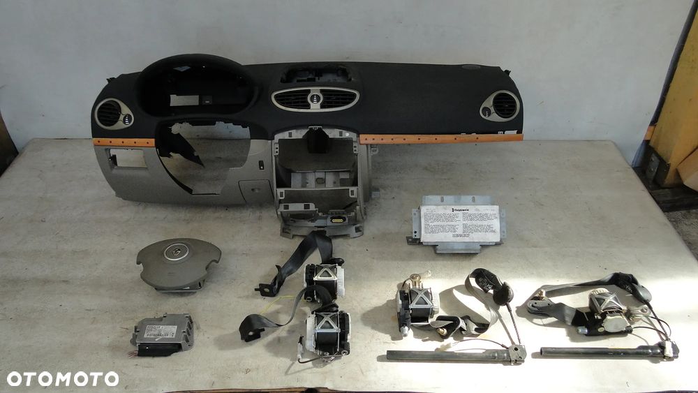 RENAULT CLIO III DESKA KONSOLA PODUSZKI PASY KOMPLET ORYGINAŁ EUROPA - 1