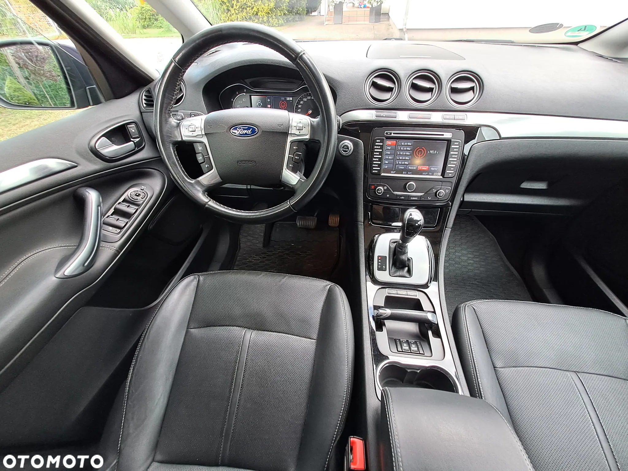Ford S-Max - 10