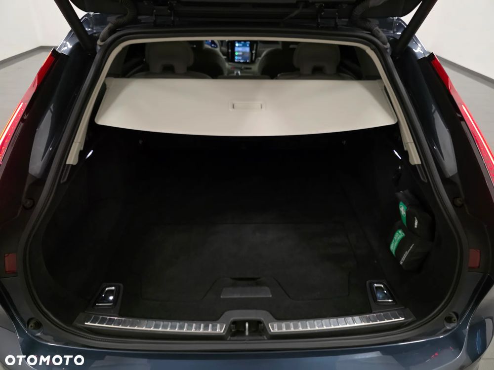 Volvo V90 D5 AWD Inscription - 39