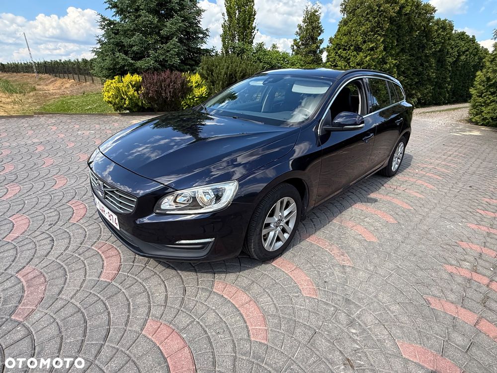 Volvo V60 T2 Geartronic Kinetic - 3