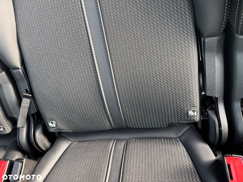 Peugeot 5008 PureTech 130 EAT8 Stop & Start GT - 21